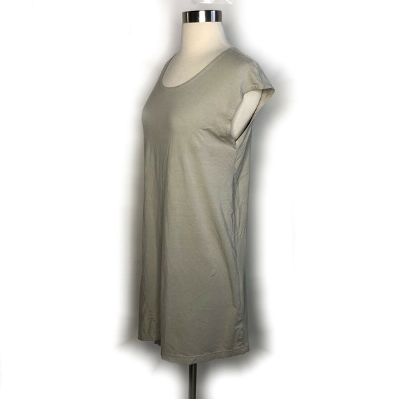 Bryn Waker Asymmetrical Hem Sleeveless Tunic Dress - Picture 2 of 4